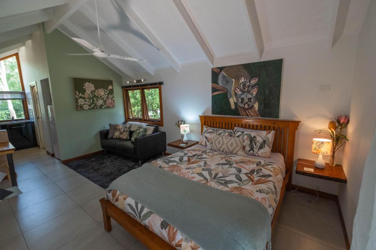 Airlie Beach Eco Cabins - Adults Only מראה חיצוני תמונה