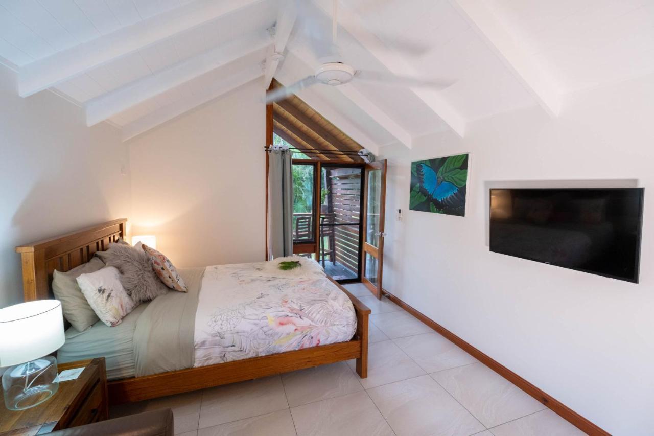 Airlie Beach Eco Cabins - Adults Only מראה חיצוני תמונה
