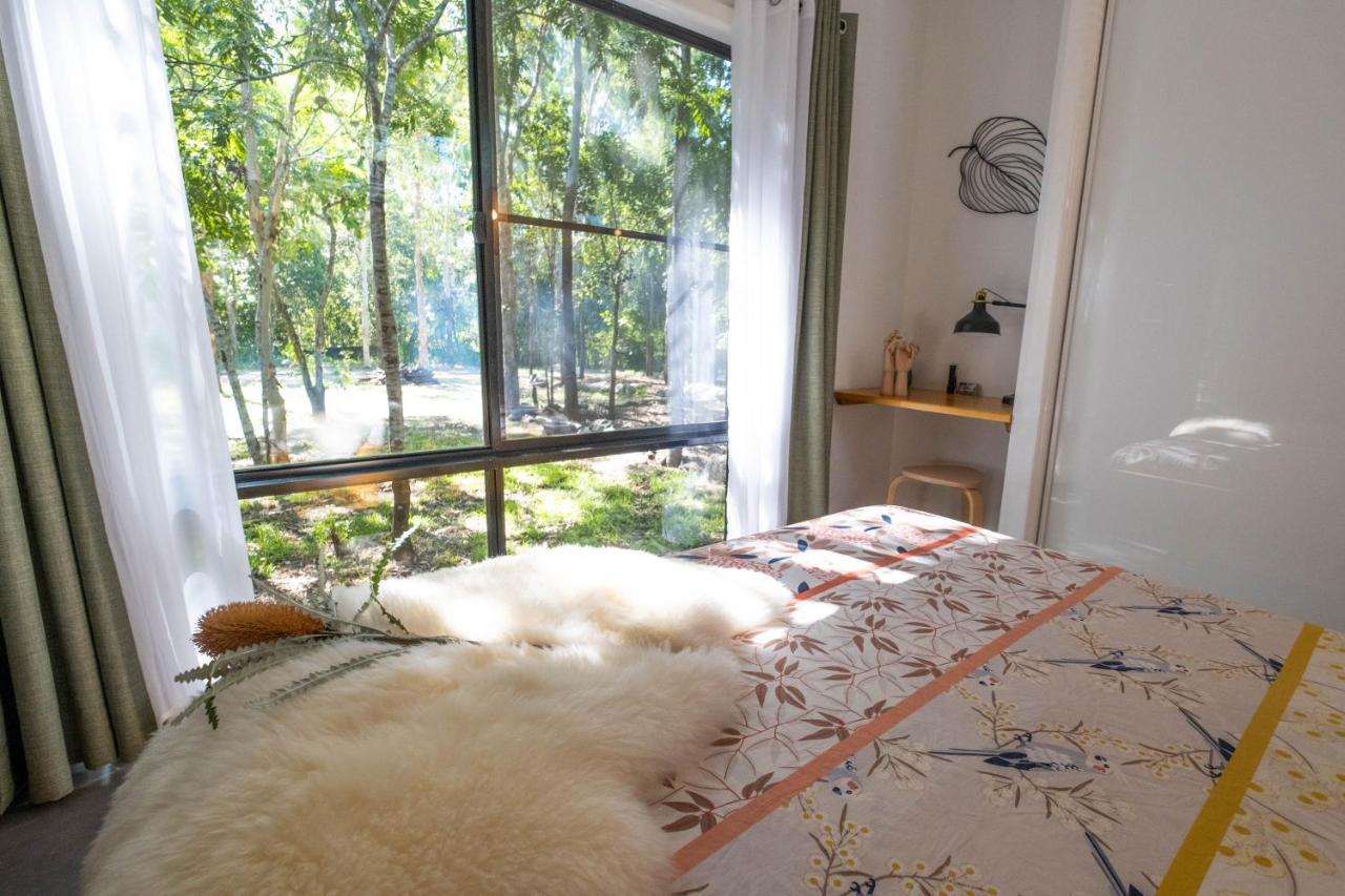 Airlie Beach Eco Cabins - Adults Only מראה חיצוני תמונה