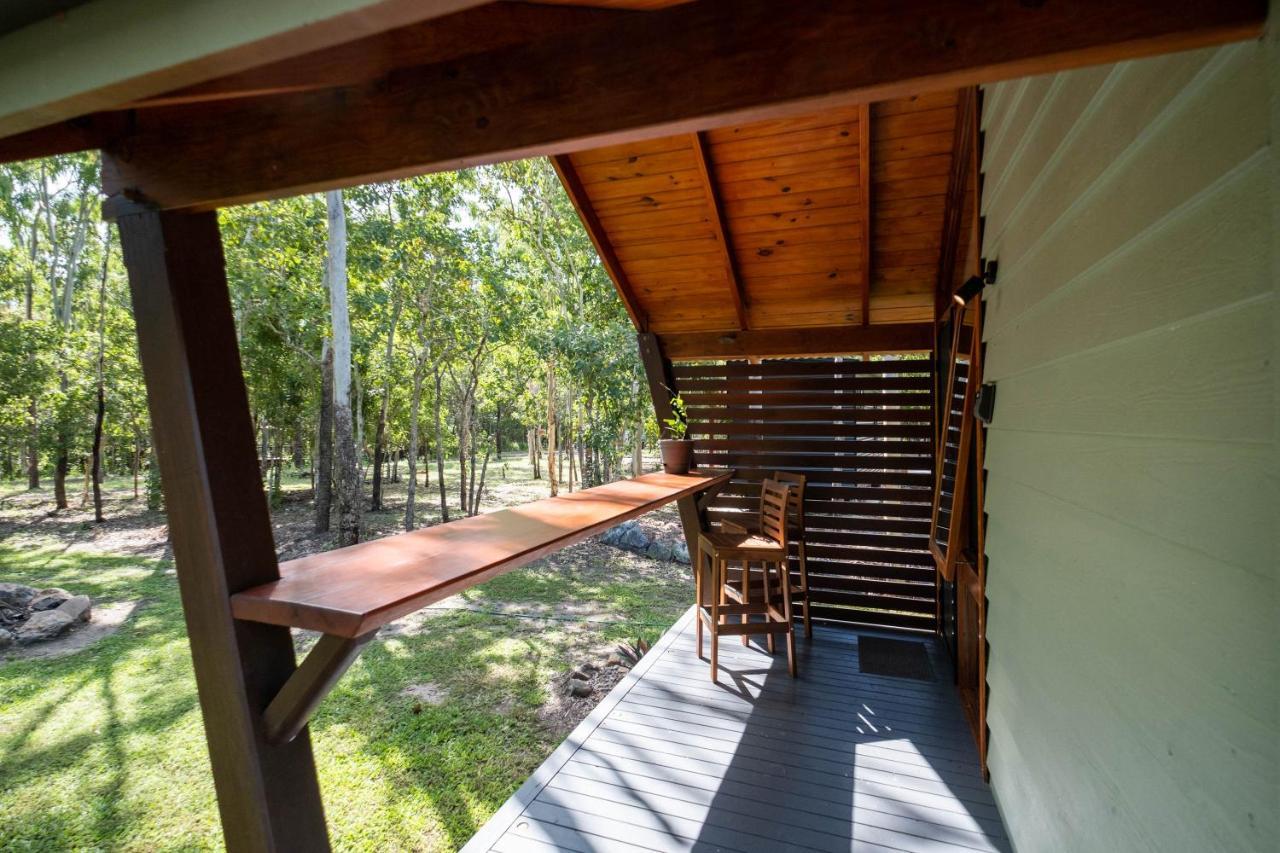 Airlie Beach Eco Cabins - Adults Only מראה חיצוני תמונה