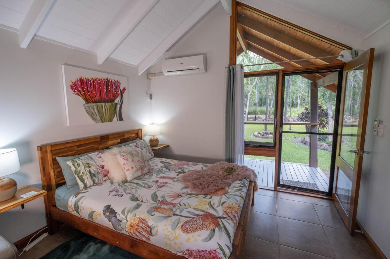 Airlie Beach Eco Cabins - Adults Only מראה חיצוני תמונה
