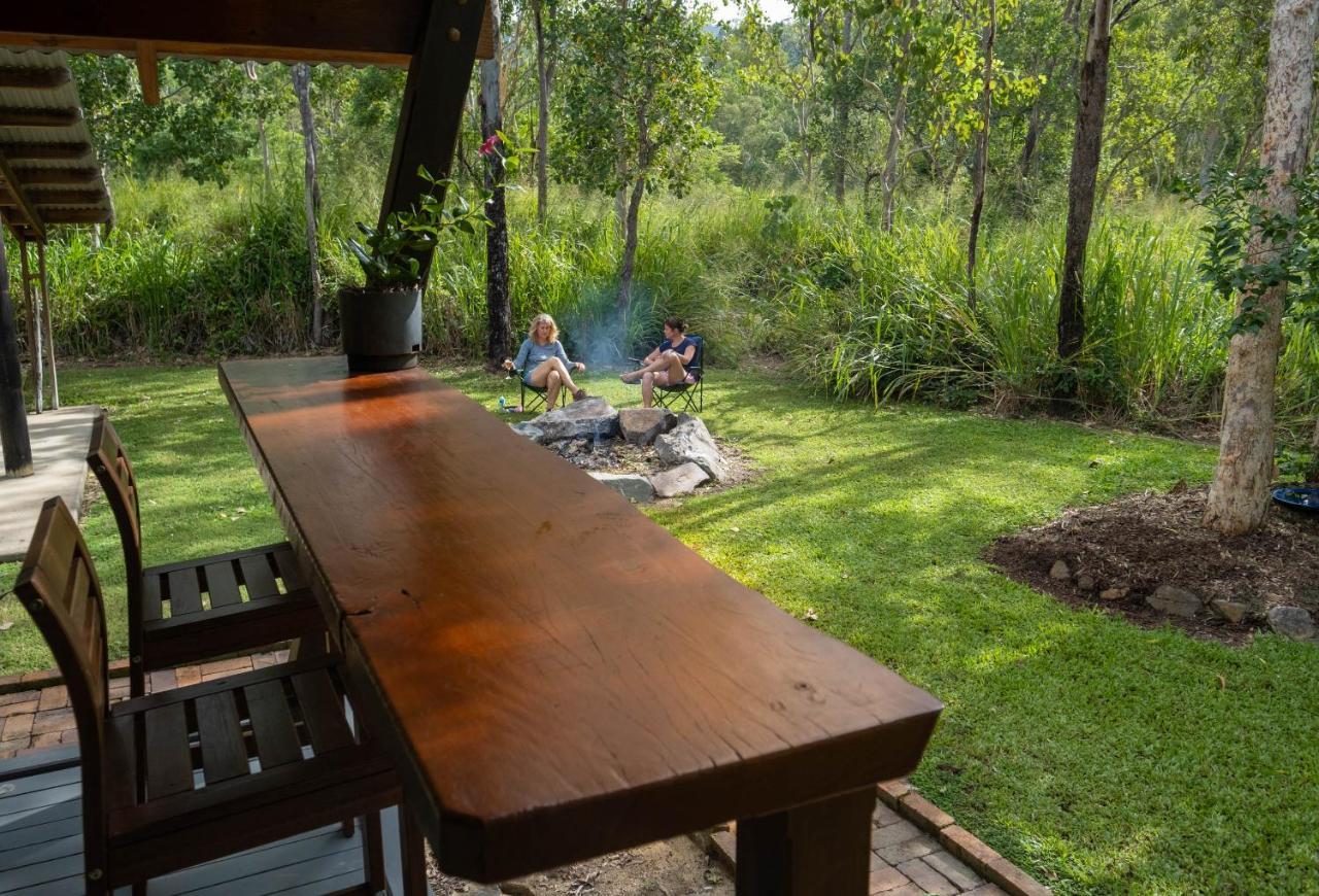 Airlie Beach Eco Cabins - Adults Only מראה חיצוני תמונה